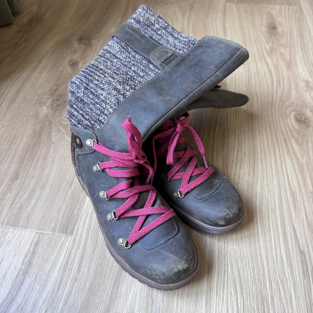 Merrell Bungee Cord Winter‎ Boots Womens 8 Gray Leather Knit Lace Up J42378